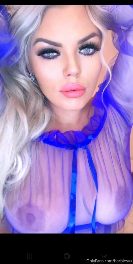 ティーンの自然なおっぱいOnlyFans 無料xxx 写真