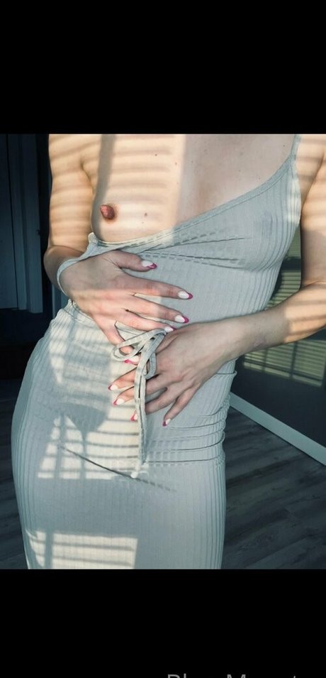 ティーンシーメールオンリーファンズ アートポルノ 画像