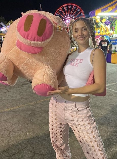 Luna Montana ポルノスター 高品質 写真