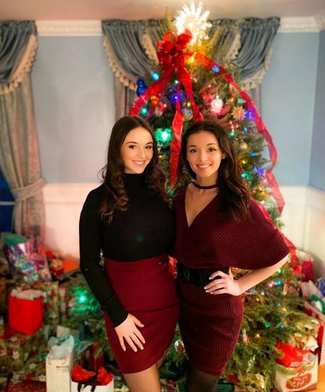 熟女フェラチオOnlyFans ホットセクシー 画像