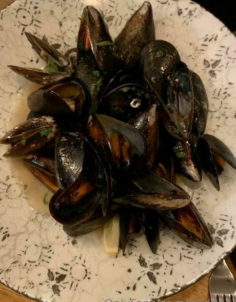 18歳のオンリーファンズ 無料ヌード ギャラリー