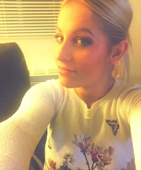 ティーンシーメールオンリーファンズ 無料xxx 写真