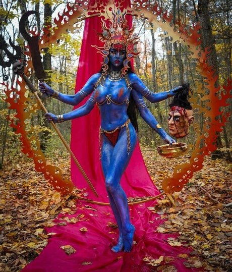 Sharon Ehman XXXモデル 写真