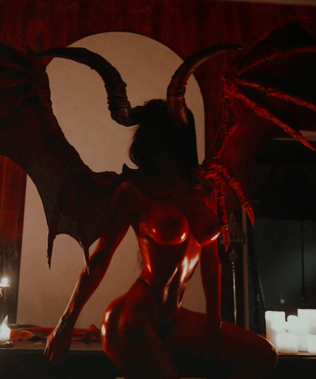 縛られたOnlyFans 可愛い 写真