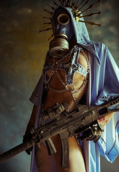 アジアンゴス オンリーファンズ 裸 写真