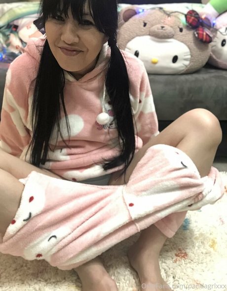 pandagrlxxx ポルノスター トップ ギャラリー