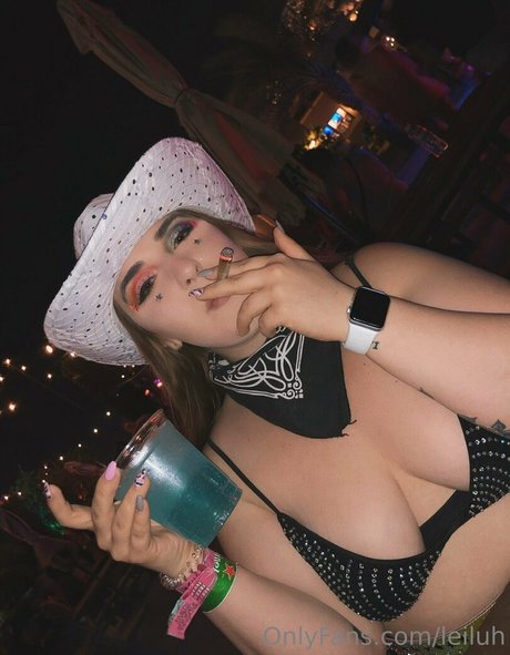 leiluh ヌードスター 写真