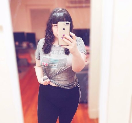 mariessa 裸の女優 写真