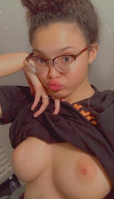 AmberXXX セックススター 写真