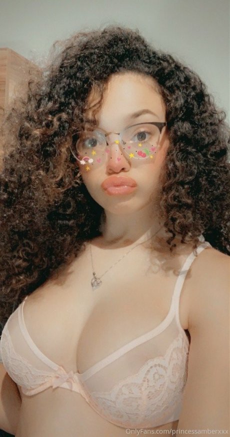 AmberXXX ホットモデル 写真