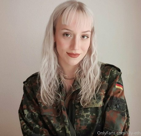 lilly eth 高品質スター ギャラリー