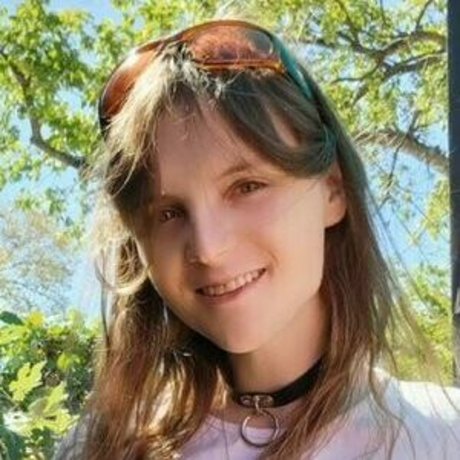 Hexakush 美しいモデル 写真