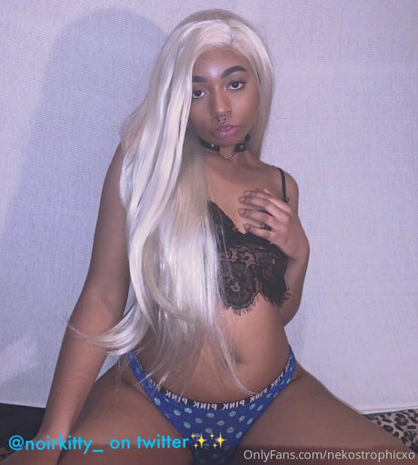 ジムガールズオンリーファンズ アダルト 写真