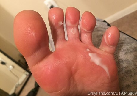 お尻オンリーファン アダルト無料 写真