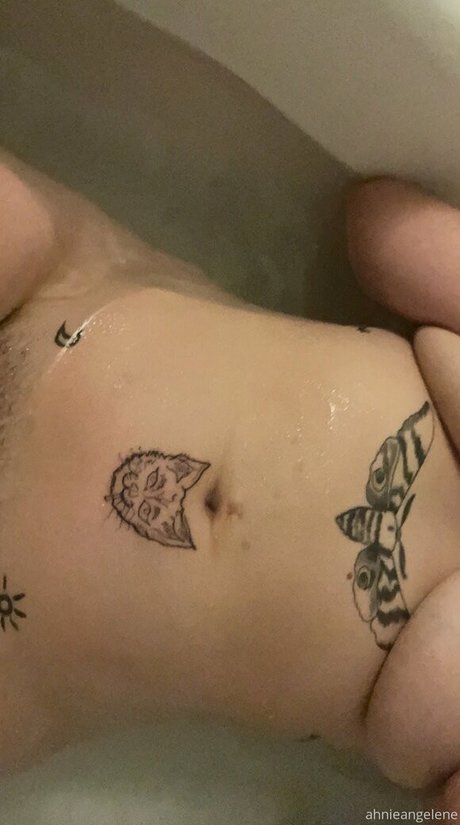 ハロウィン オンリーファン ホットセックス 画像