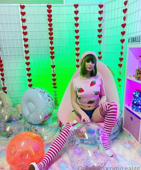 realgg 素敵なモデル 写真