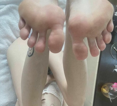 amanitalis アダルトスター 写真