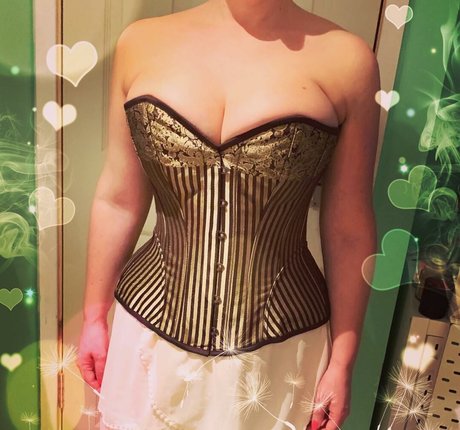 教師限定ファン えろた 画像