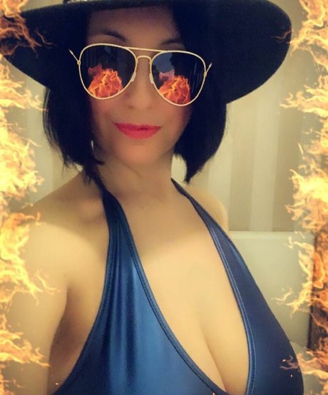 Keira X セックススター 写真