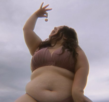 おばあちゃんの熟女OnlyFans セクシーヌード アーカイブ