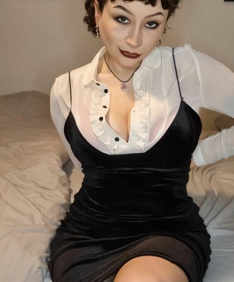 xalexaddams ヌードのポルノスター 画像