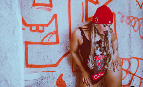 巨乳で曲線美のOnlyFans 無料セックス 画像