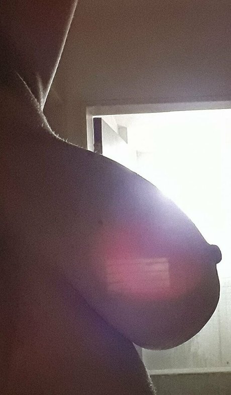 angelsmist ポルノスター 裸 画像