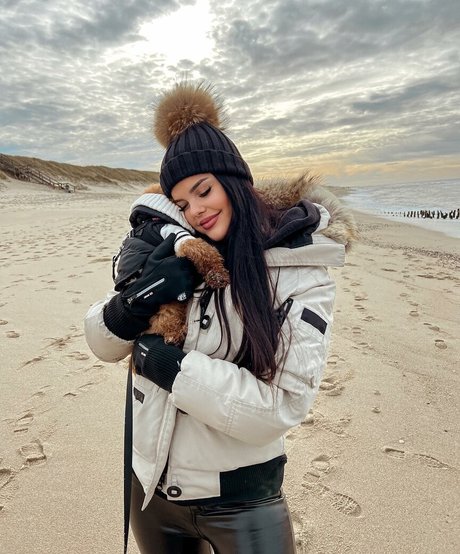 大きなお尻のオンリーファンズ エロチック 写真
