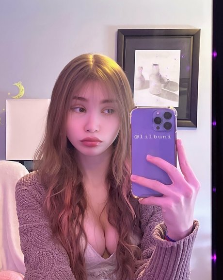 Dumbuni ホットなポルノスター ギャラリー