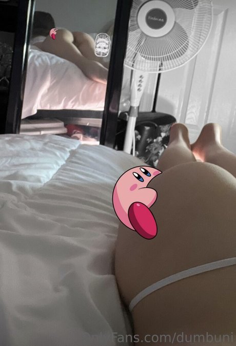 Dumbuni トップポルノスター 画像