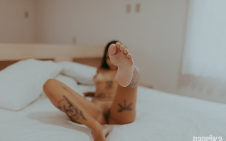 Bianca Leticia ポルノモデル 写真