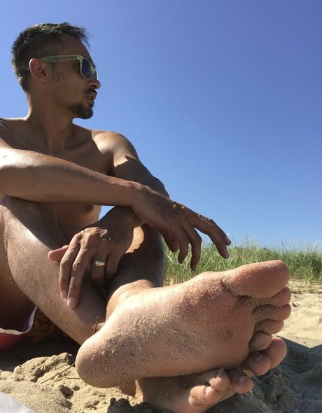 barefeeticus エロティック女優 アーカイブ