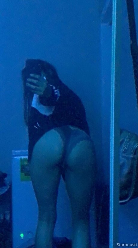 セクシーな黒人オンリーファンズ ホット 写真