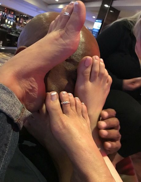 ブルネットの猫OnlyFans 素敵 写真