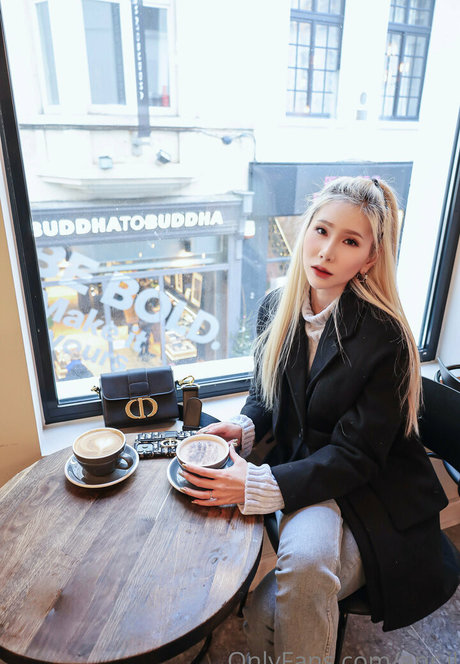 Apr il 無料スター 画像