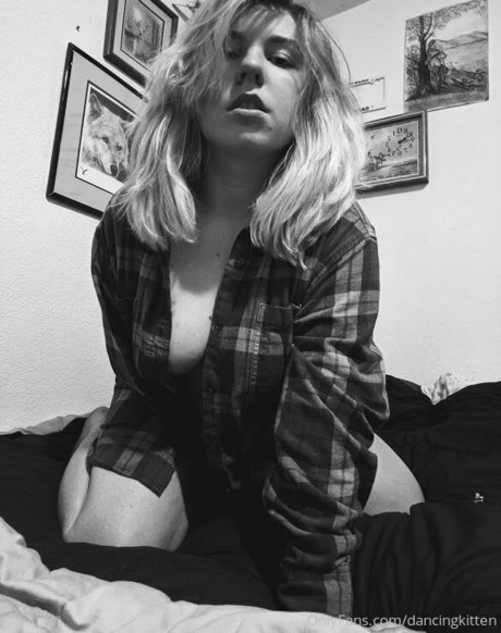 dancingkitten 美しい女優 アーカイブ