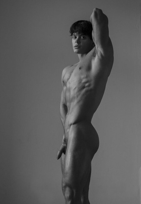 フィットネス xxx onlyfans 裸 写真