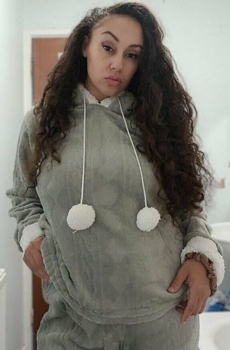 手コキ 主観視点 オンリーファンズ ポルノ 画像