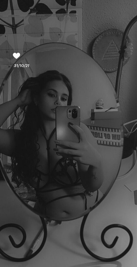 lauwu53 ポルノスター エロティック 写真