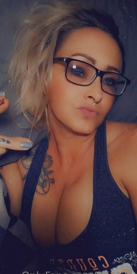 アジア人女性OnlyFans セクシーxxx ギャラリー