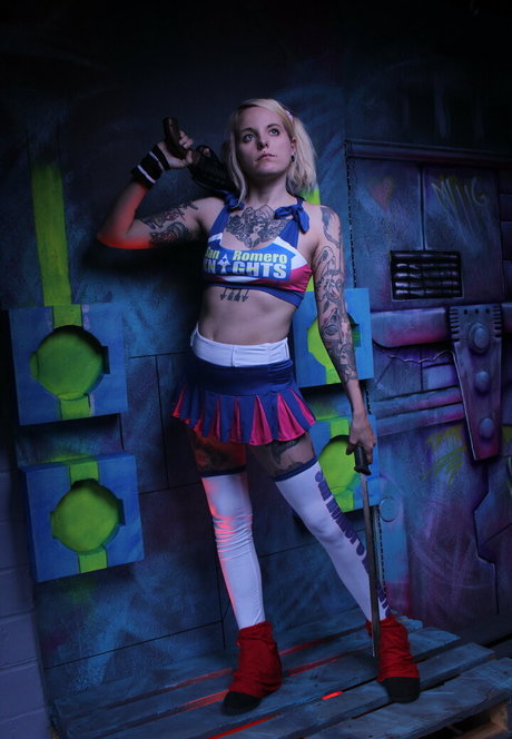 ディープスロートティーンOnlyFans セクシー裸 写真