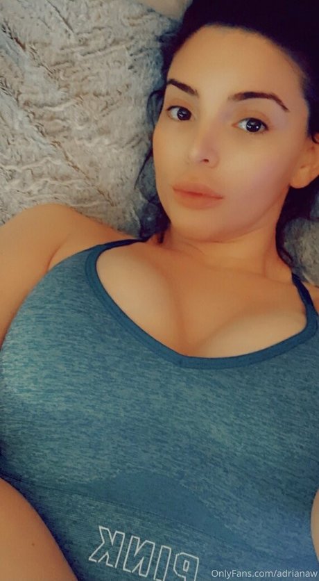 adrianaw 美しい女優 写真