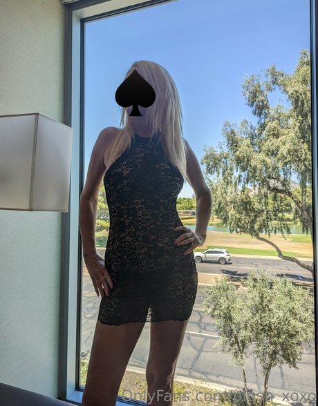 cheating wife ポルノ女優 画像