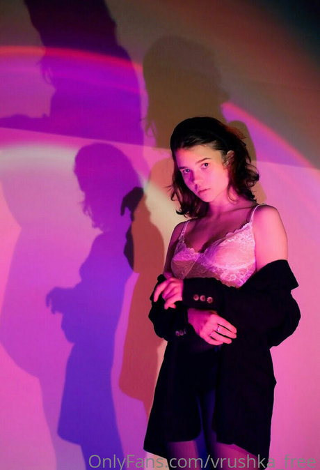 vrushka free 素敵なモデル 写真