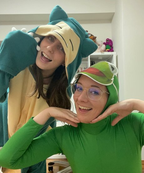 母乳オンリーファン アートヌード 画像