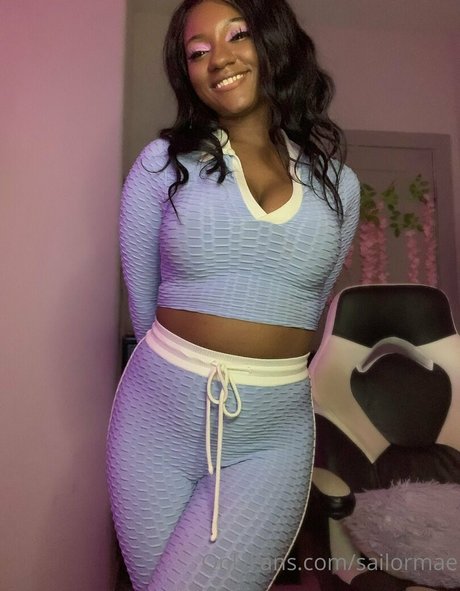 マッスルガールズオンリーファンズ ホットポルノ 画像