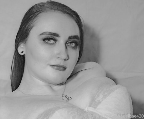 lanadelbae420 ホットなモデル 写真