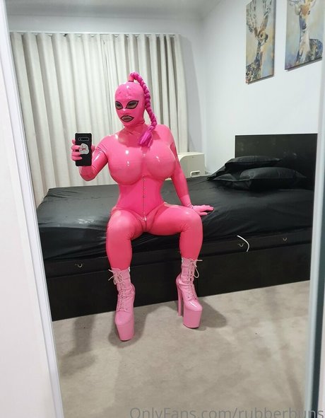 rubberbuns セクシーモデル 画像