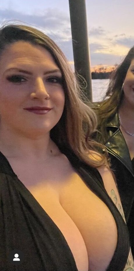 Chelsea Hammill トップスター ギャラリー