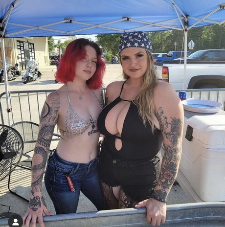 Chelsea Hammill ヌードのポルノスター アーカイブ